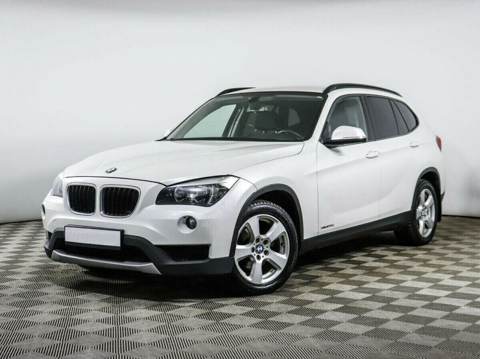 BMW X1, 2.0 л, АТ, 2014 фото 3