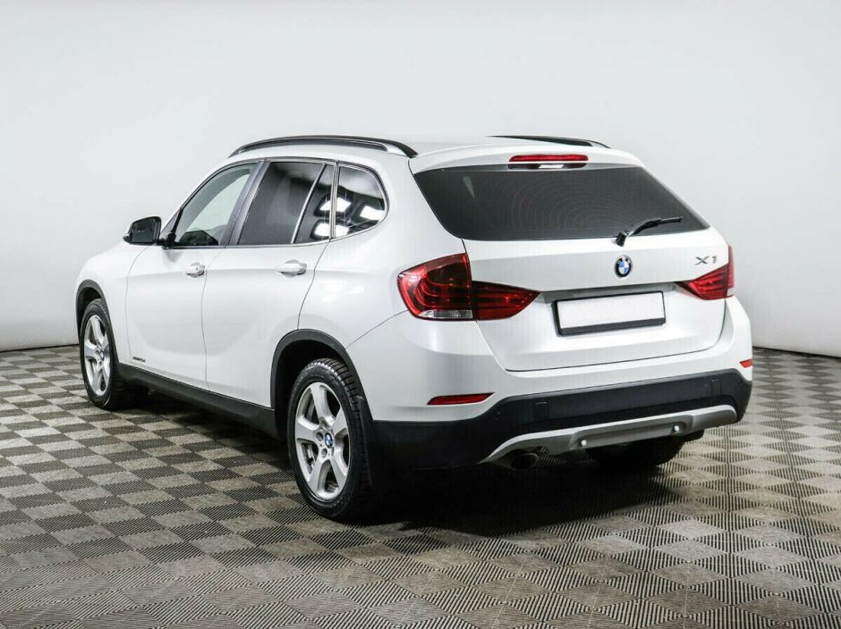 BMW X1, 2.0 л, АТ, 2014 фото 5