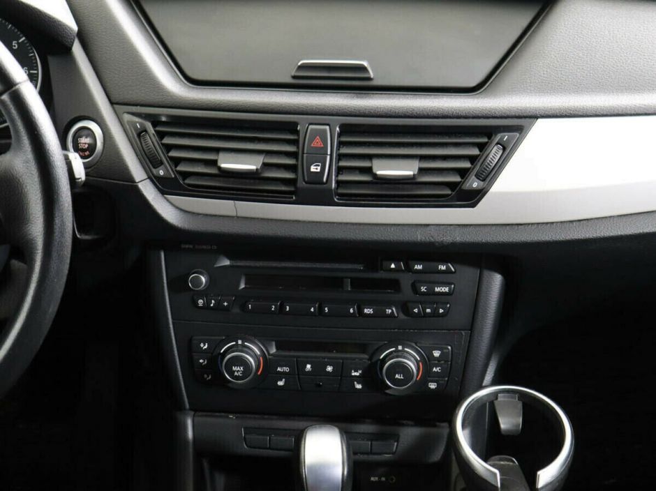 BMW X1, 2.0 л, АТ, 2013 фото 1