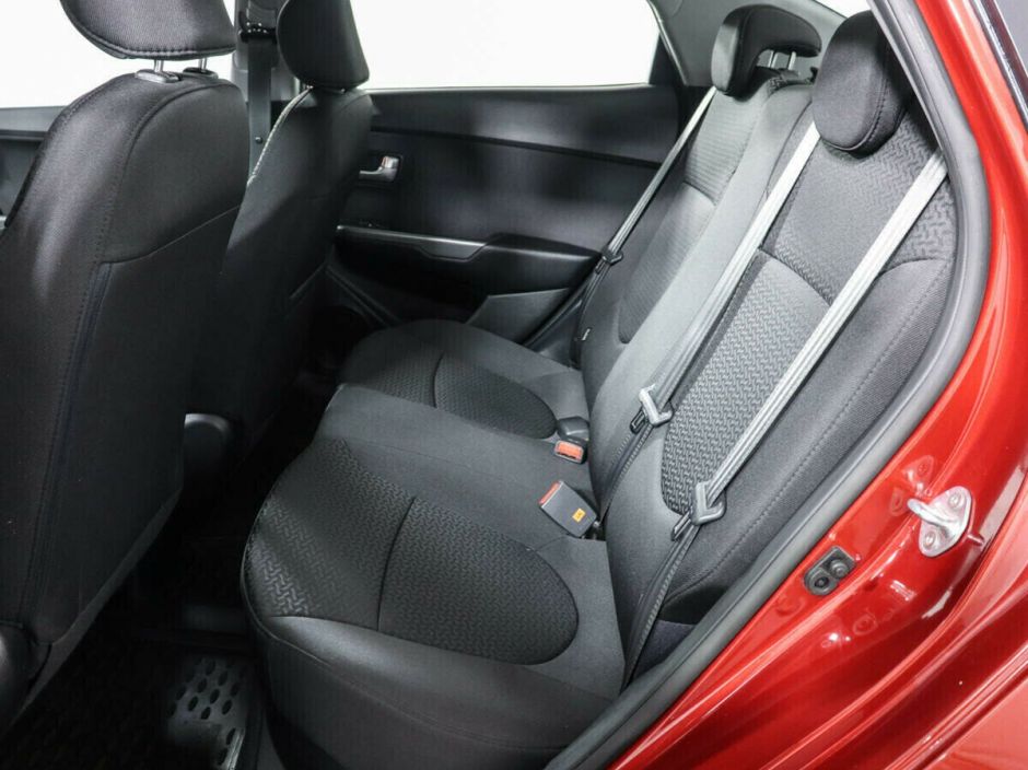 Kia Rio, 1.6 л, АТ, 2017 фото 8