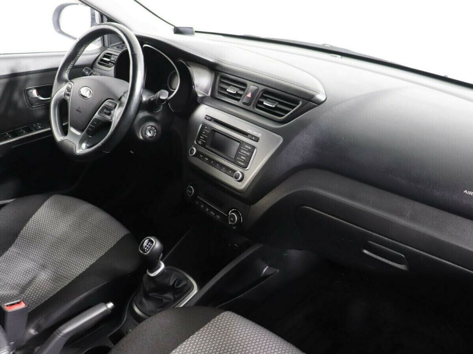Kia Rio, 1.6 л, МТ, 2016 фото 8