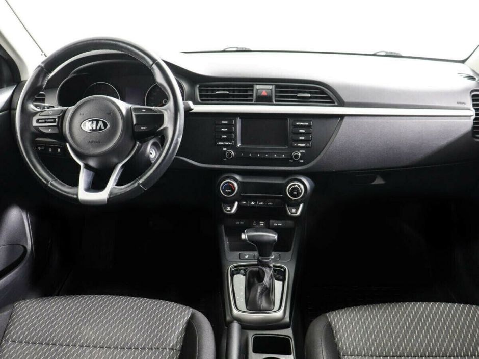 Kia Rio, 1.6 л, АТ, 2017 фото 1