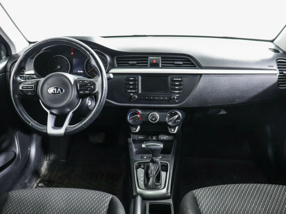 Kia Rio, 1.4 л, АТ, 2018 фото 8