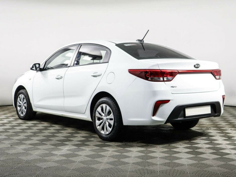 Kia Rio, 1.4 л, АТ, 2019 фото 6