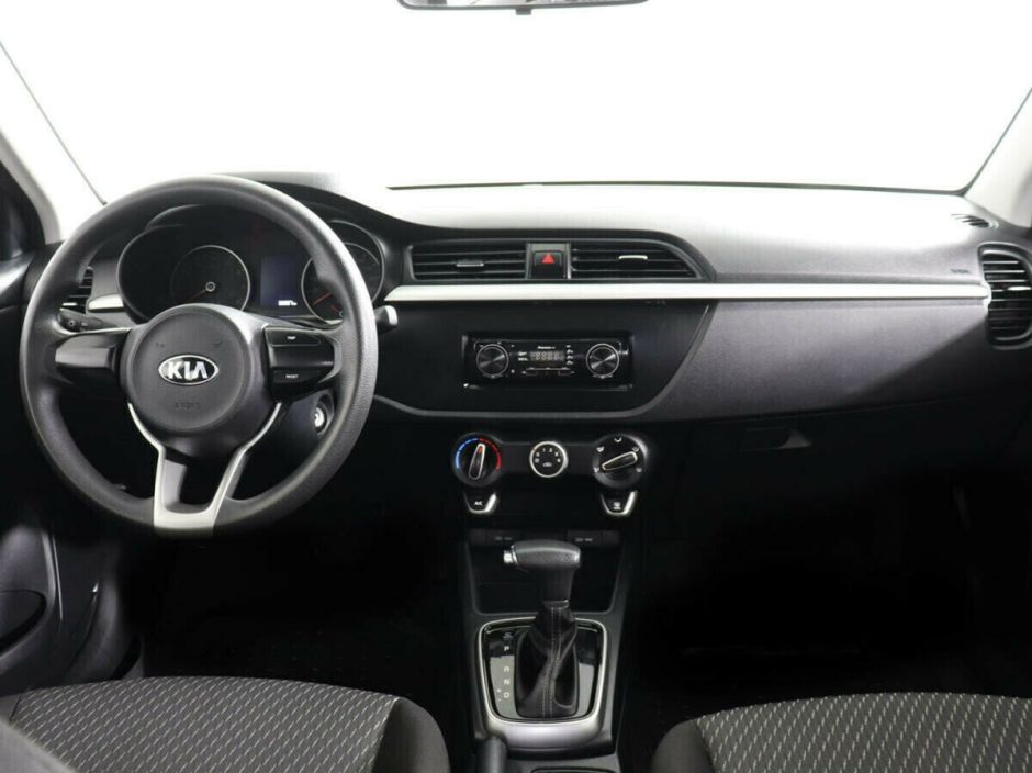 Kia Rio, 1.4 л, АТ, 2019 фото 8