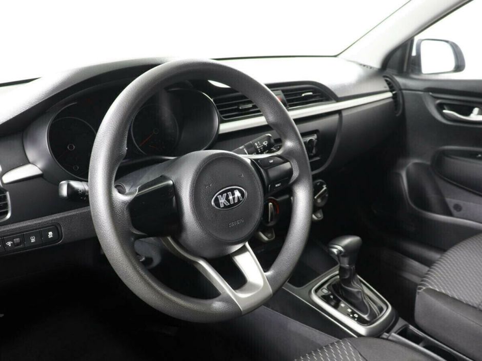 Kia Rio, 1.4 л, АТ, 2019 фото 2