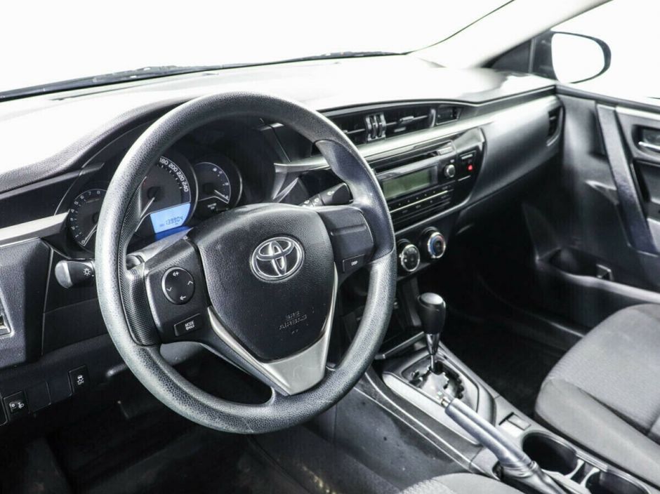 Toyota Corolla, 1.6 л, Вариатор, 2013 фото 7