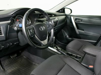 Toyota Corolla, 1.6 л, CVT, 2013 фото 8