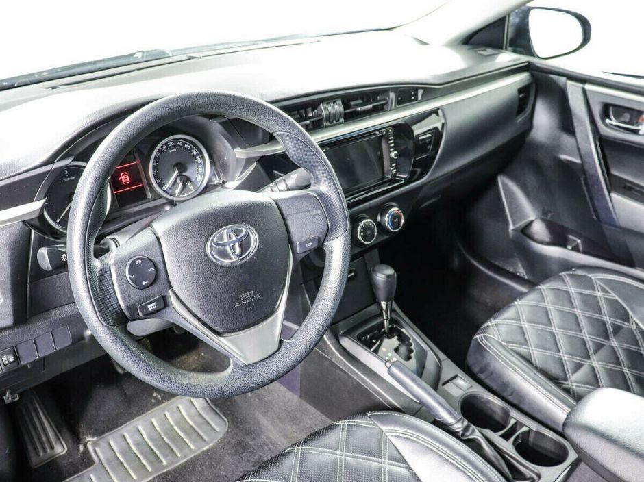 Toyota Corolla, 1.6 л, Вариатор, 2013 фото 7