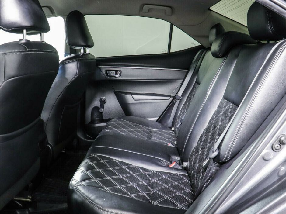 Toyota Corolla, 1.6 л, Вариатор, 2013 фото 1