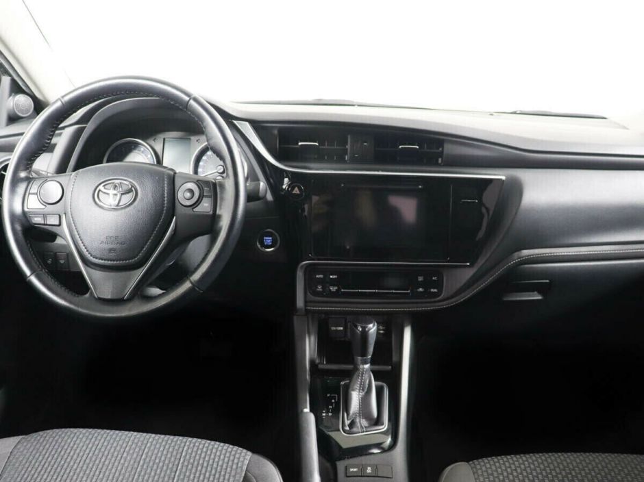 Toyota Corolla, 1.6 л, Вариатор, 2016 фото 11