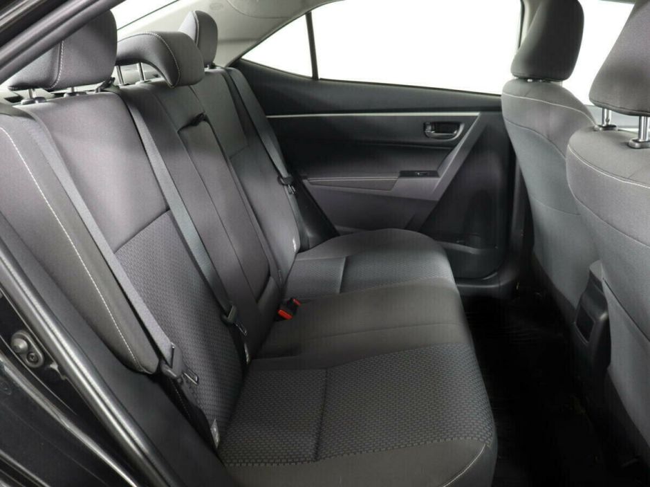 Toyota Corolla, 1.6 л, Вариатор, 2017 фото 1