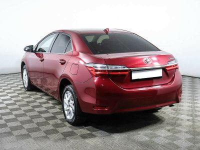 Toyota Corolla, 1.8 л, CVT, 2017 фото 6