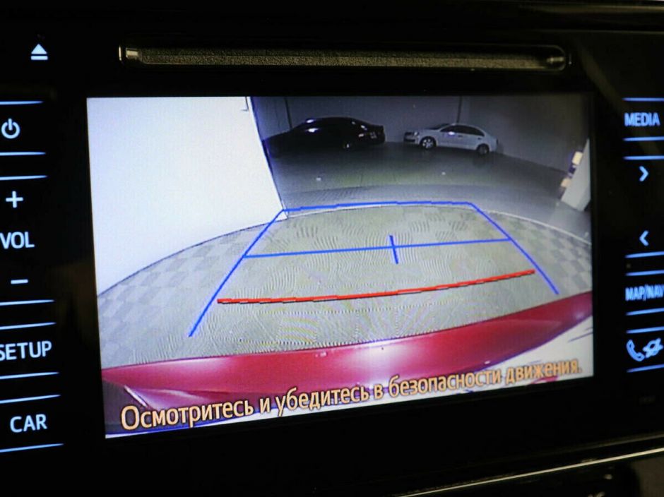 Toyota Corolla, 1.8 л, Вариатор, 2017 фото 9