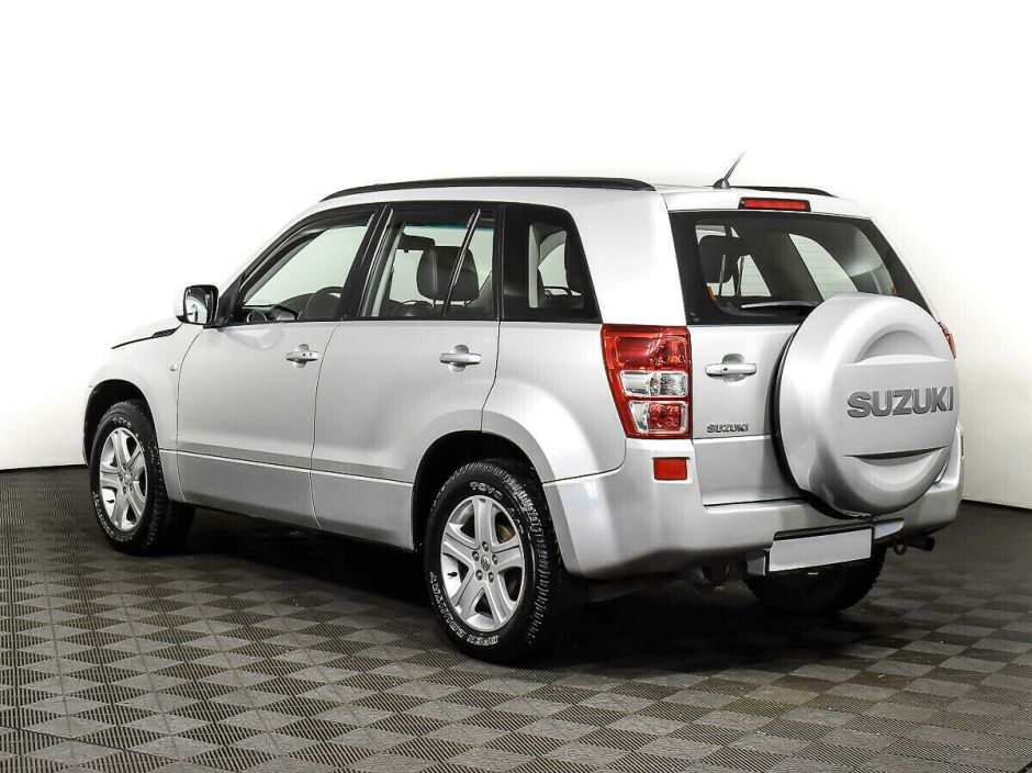 Suzuki Grand Vitara, 2.0 л, АТ, 2008 фото 6