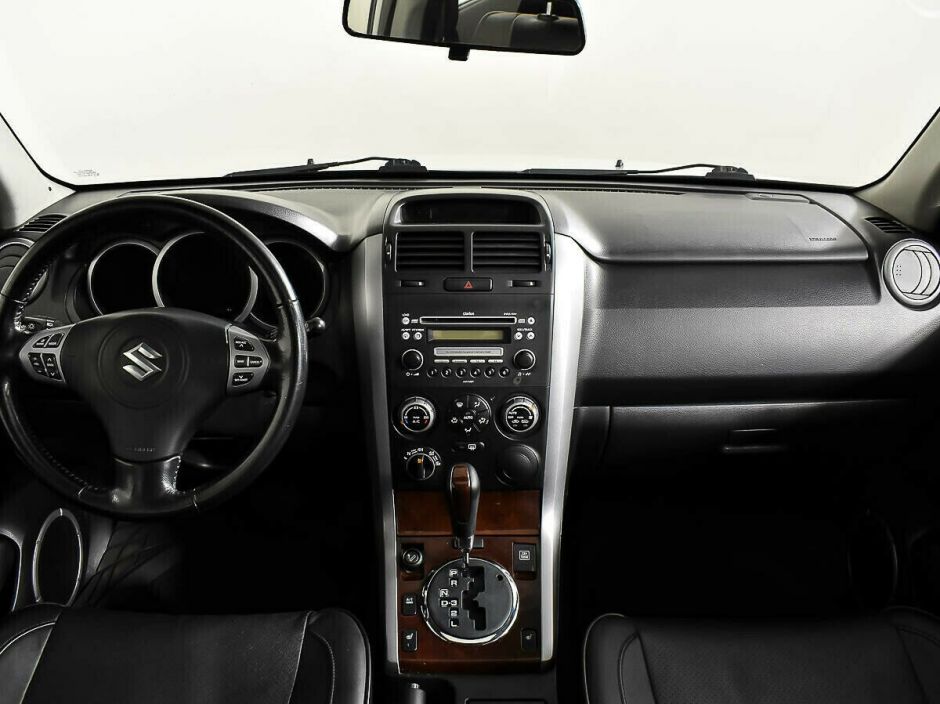Suzuki Grand Vitara, 2.0 л, АТ, 2008 фото 2
