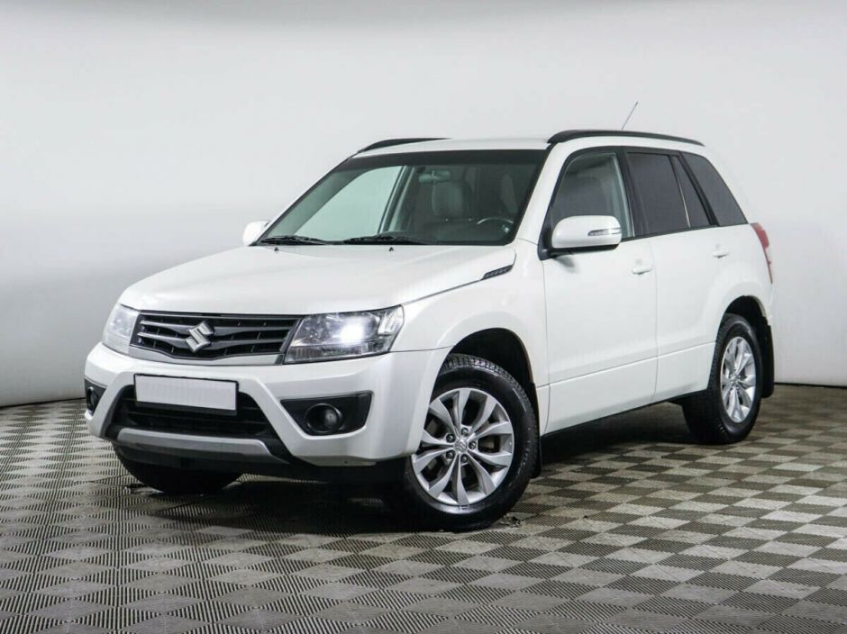 Suzuki Grand Vitara, 2.0 л, АТ, 2013 фото 3