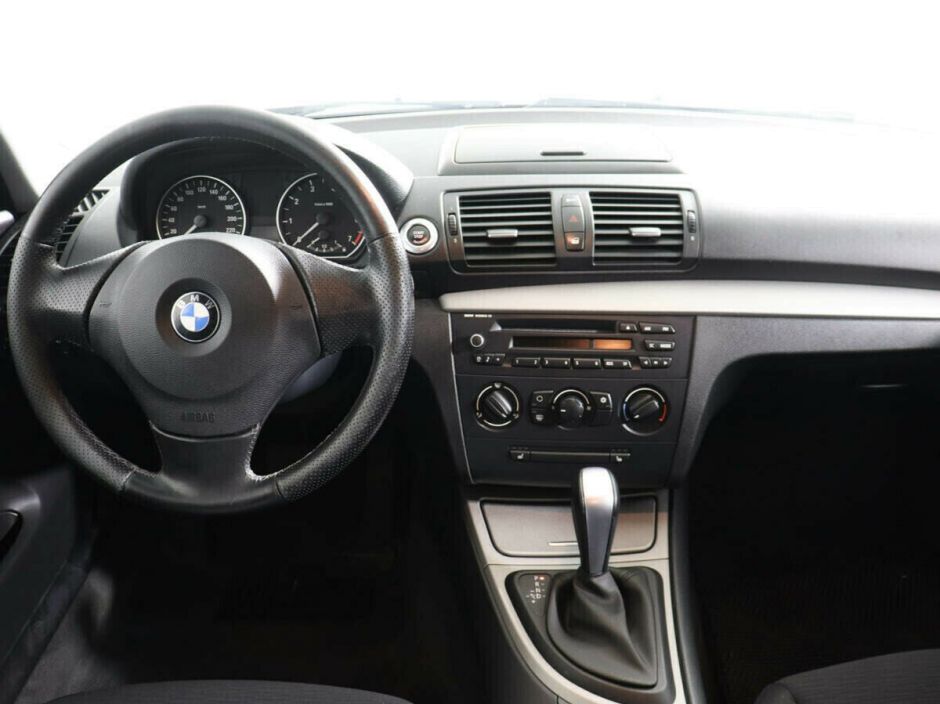 BMW 1 серии, 1.6 л, АТ, 2010 фото 7