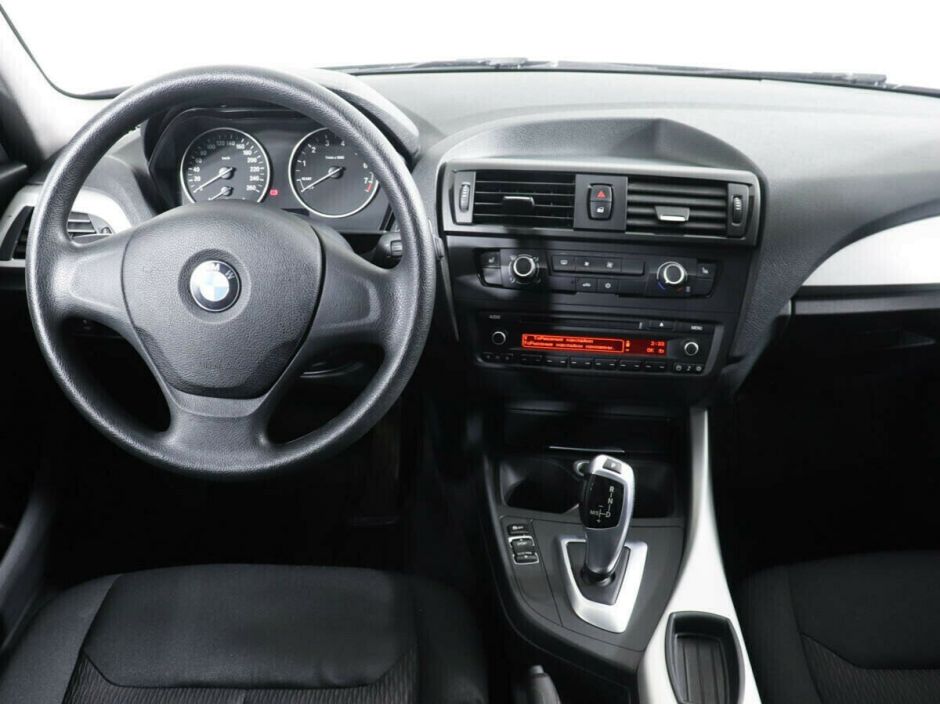 BMW 1 серии, 1.6 л, АТ, 2012 фото 8