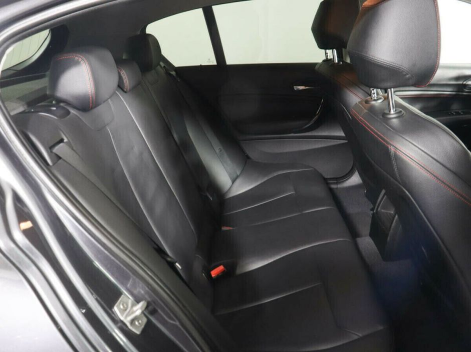 BMW 1 серии, 1.6 л, АТ, 2013 фото 2