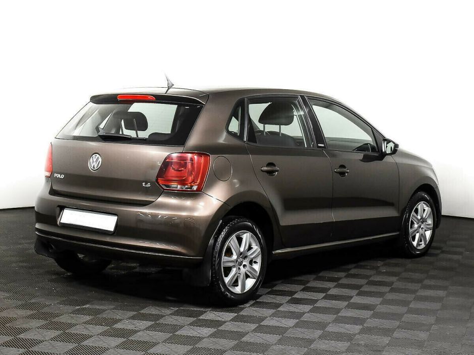 Volkswagen Polo, 1.4 л, Робот, 2011 фото 5