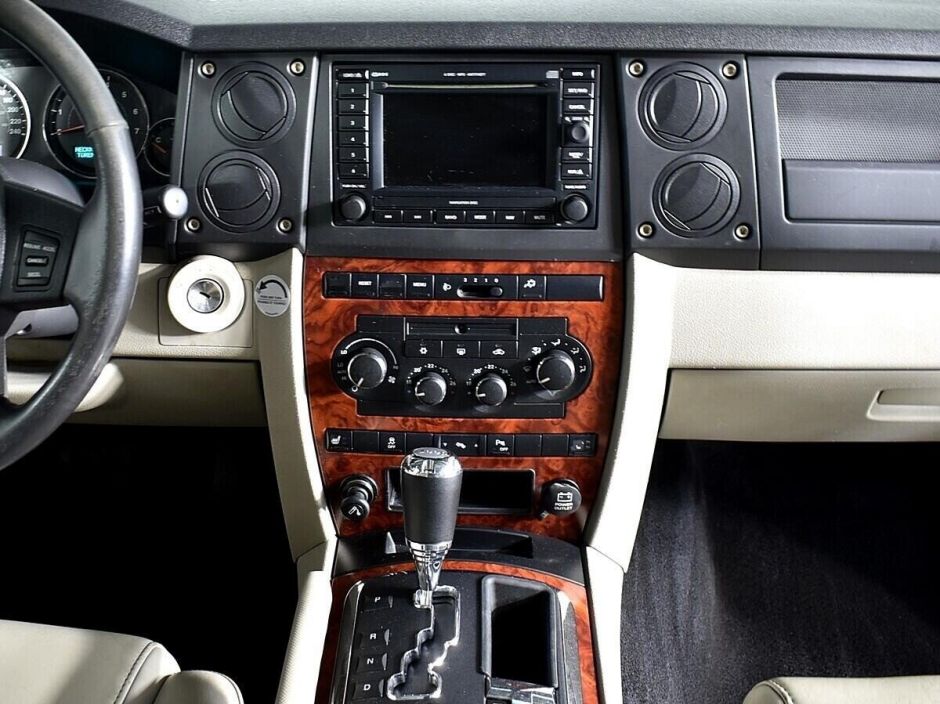 Jeep Commander, 3.0 л, АТ, 2007 фото 9