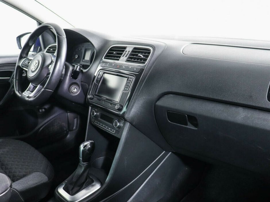 Volkswagen Polo, 1.4 л, Робот, 2019 фото 2