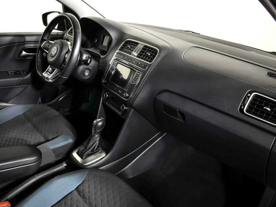 Volkswagen Polo, 1.4 л, Робот, 2017 фото 1