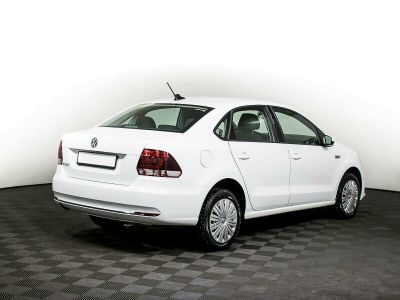 Volkswagen Polo, 1.6 л, МКПП, 2016 фото 5