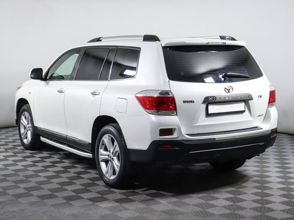 Toyota Highlander, 3.5 л, АТ, 2011 фото 6