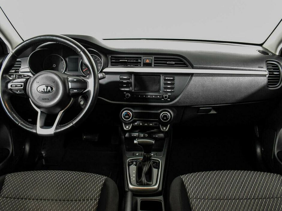 Kia Rio, 1.6 л, АТ, 2017 фото 2