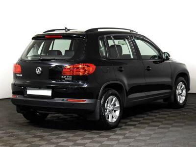 Volkswagen Tiguan, 2.0 л, АКПП, 2012 фото 5