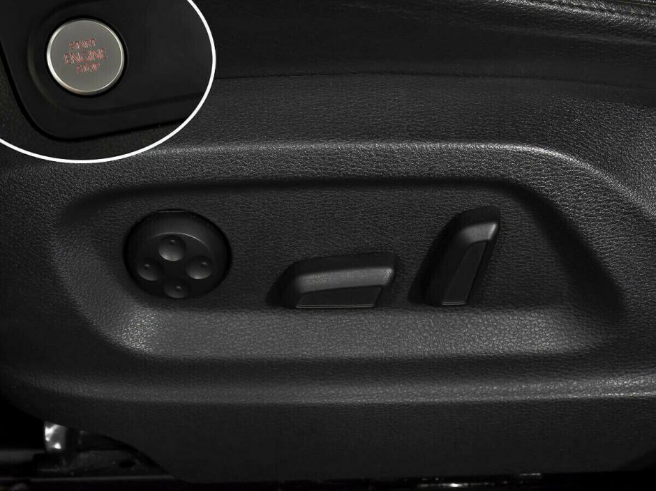 Volkswagen Tiguan, 2.0 л, АТ, 2012 фото 1