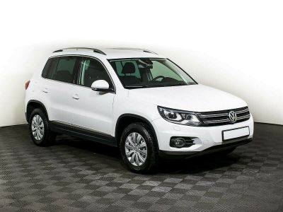 Volkswagen Tiguan, 2.0 л, АКПП, 2014 фото 4