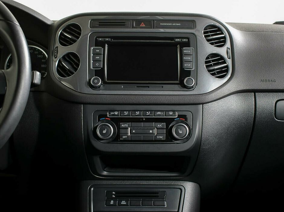 Volkswagen Tiguan, 2.0 л, АТ, 2014 фото 10