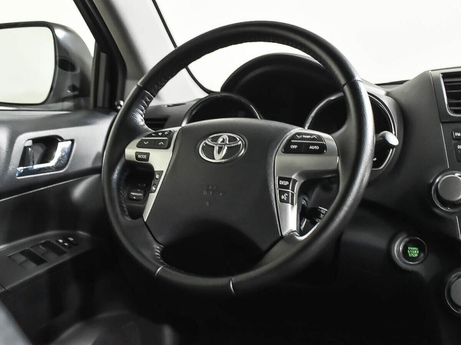 Toyota Highlander, 3.5 л, АТ, 2011 фото 9