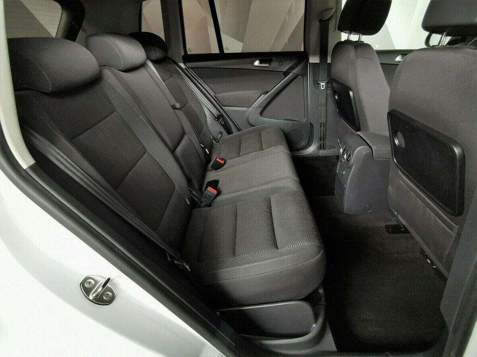 Volkswagen Tiguan, 2.0 л, АТ, 2013 фото 9