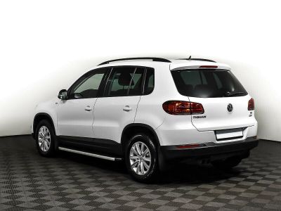 Volkswagen Tiguan, 1.4 л, РКПП, 2012 фото 6