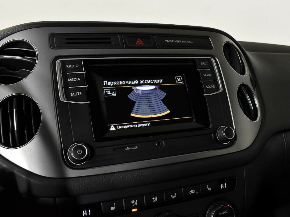 Volkswagen Tiguan, 1.4 л, Робот, 2012 фото 2