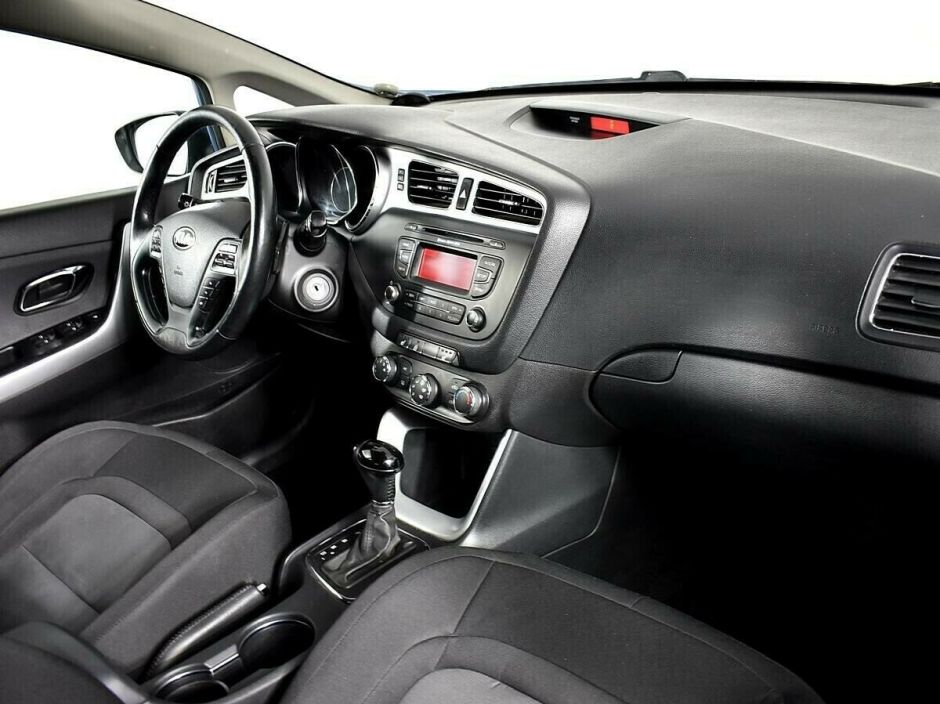 Kia Ceed, 1.6 л, АТ, 2012 фото 1
