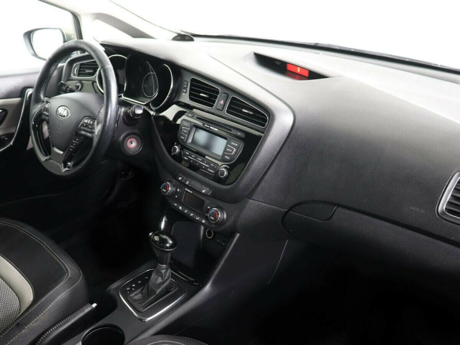 Kia Ceed, 1.6 л, АТ, 2012 фото 2