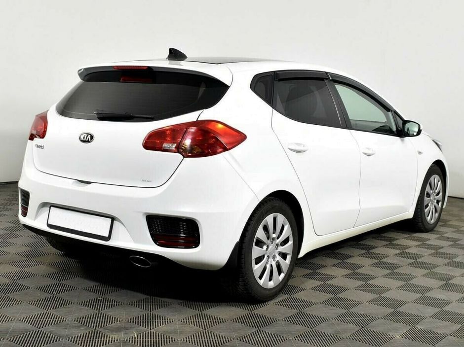 Kia Ceed, 1.6 л, АТ, 2015 фото 4