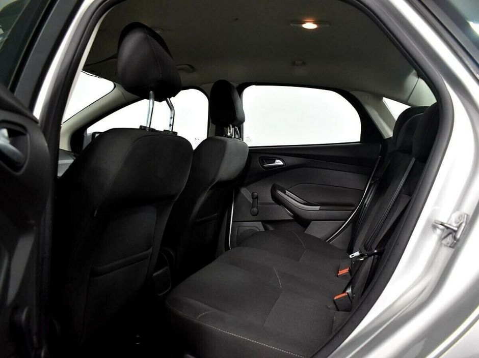 Ford Focus, 1.6 л, Робот, 2015 фото 1