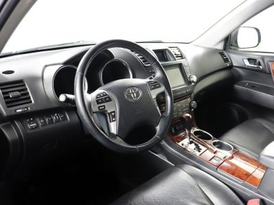 Toyota Highlander, 3.5 л, АКПП, 2012 фото 7