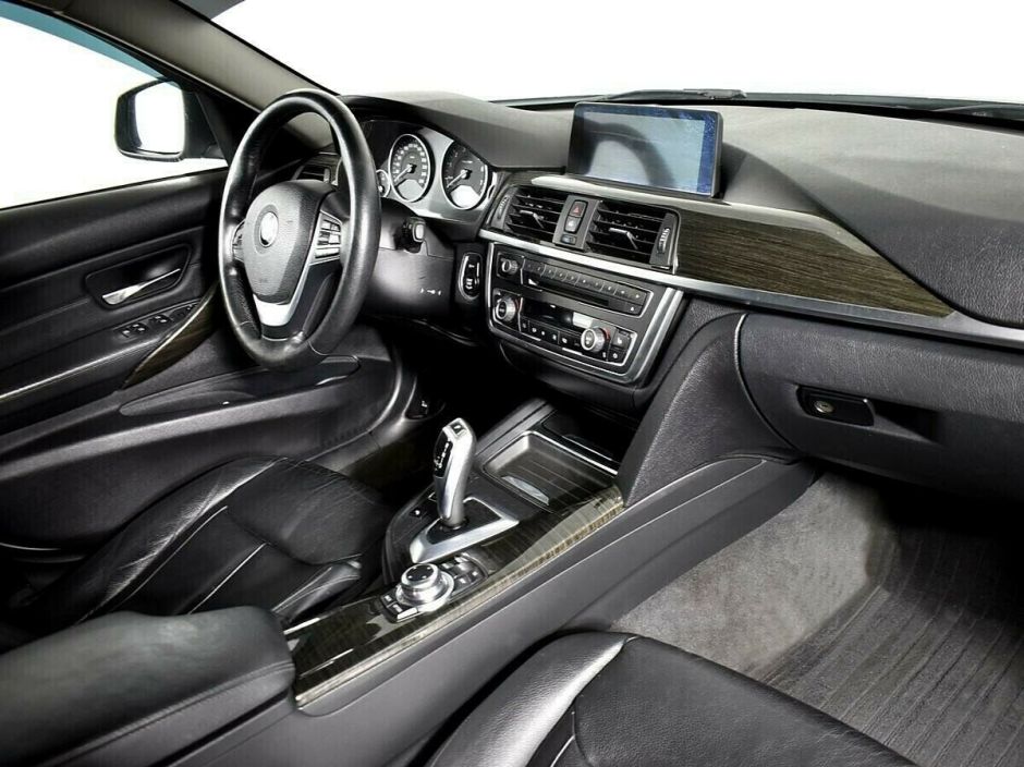BMW 3 серии, 2.0 л, АТ, 2012 фото 2