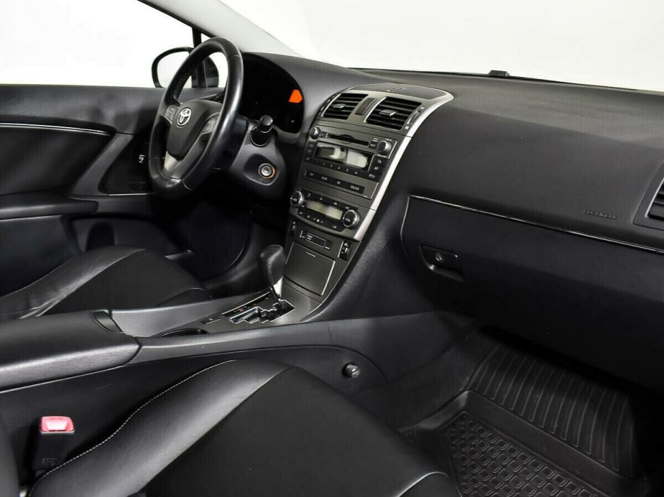 Toyota Avensis, 1.8 л, Вариатор, 2010 фото 2