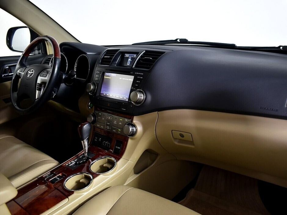 Toyota Highlander, 3.5 л, АТ, 2013 фото 10