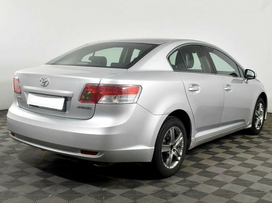 Toyota Avensis, 1.8 л, Вариатор, 2010 фото 5