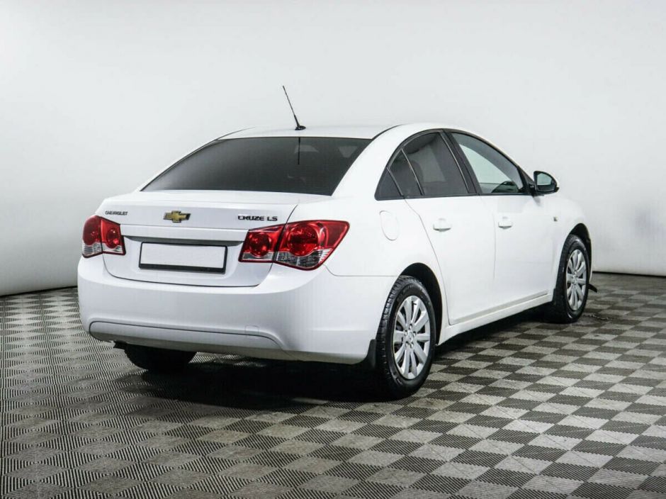 Chevrolet Cruze, 1.8 л, МТ, 2011 фото 5