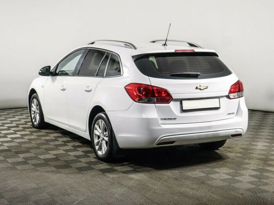 Chevrolet Cruze, 1.6 л, МТ, 2014 фото 5